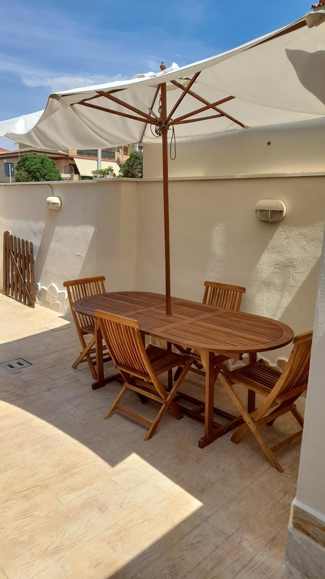 Casa Roberto Beach Torvaianica Exterior photo